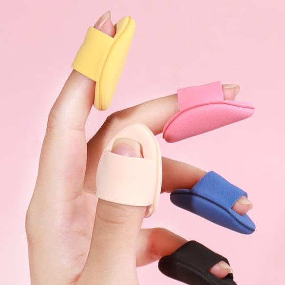 Finger Size Mini Women's Makeup Puff