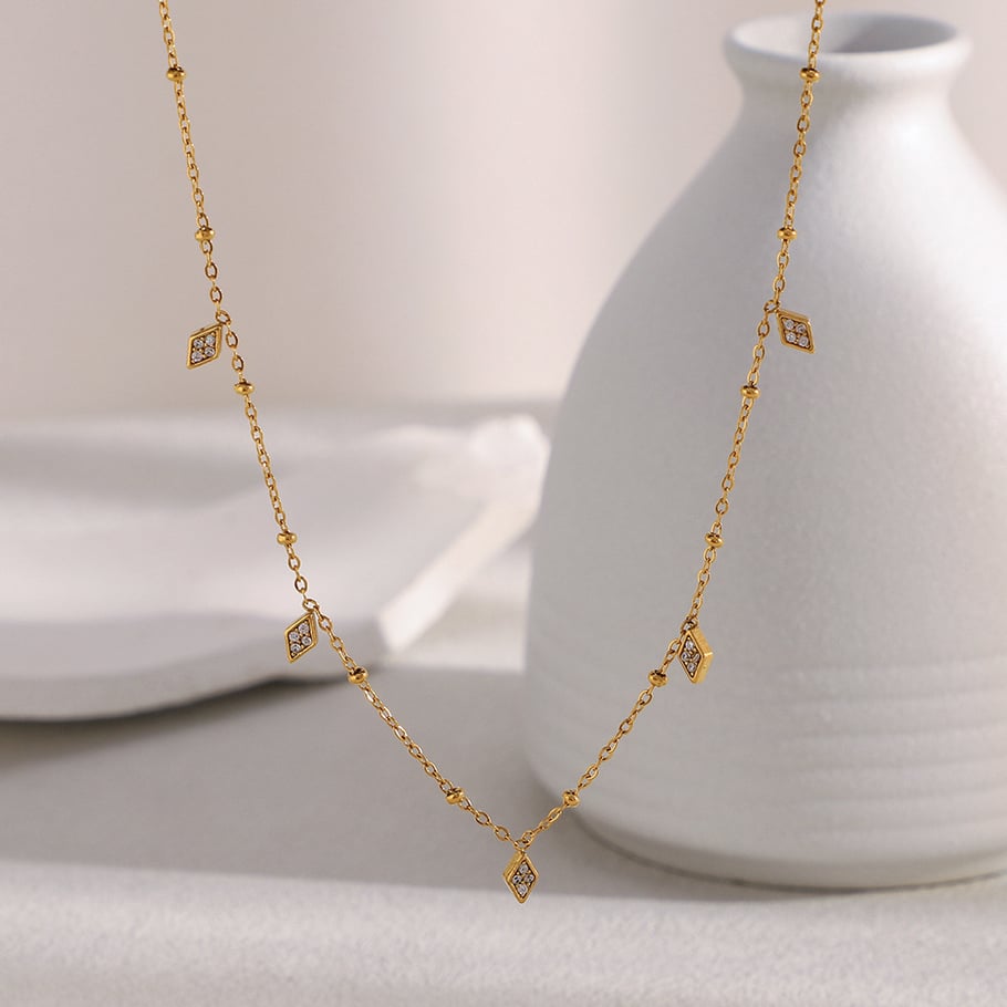 Einfache Serie Elegante Einfarbig Edelstahl Damen Kette Halsketten Bild2