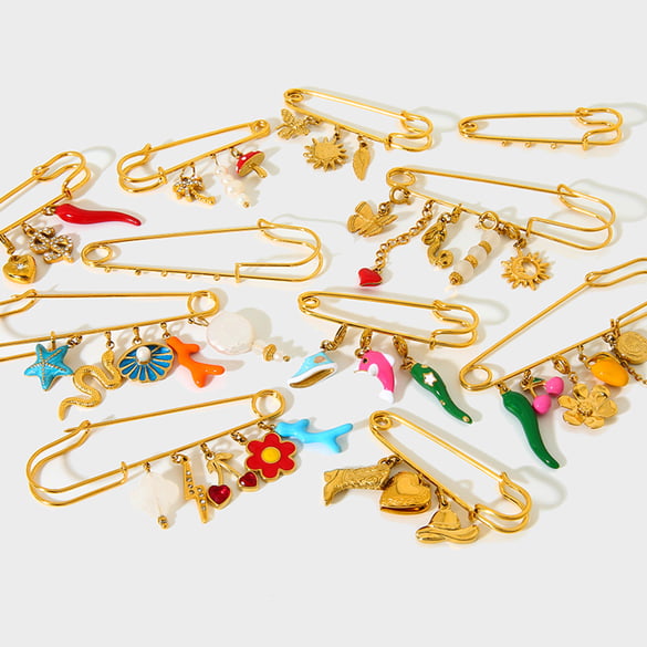 1 paio di spille in acciaio inossidabile color oro con motivo floreale giornaliero della serie lussuosa