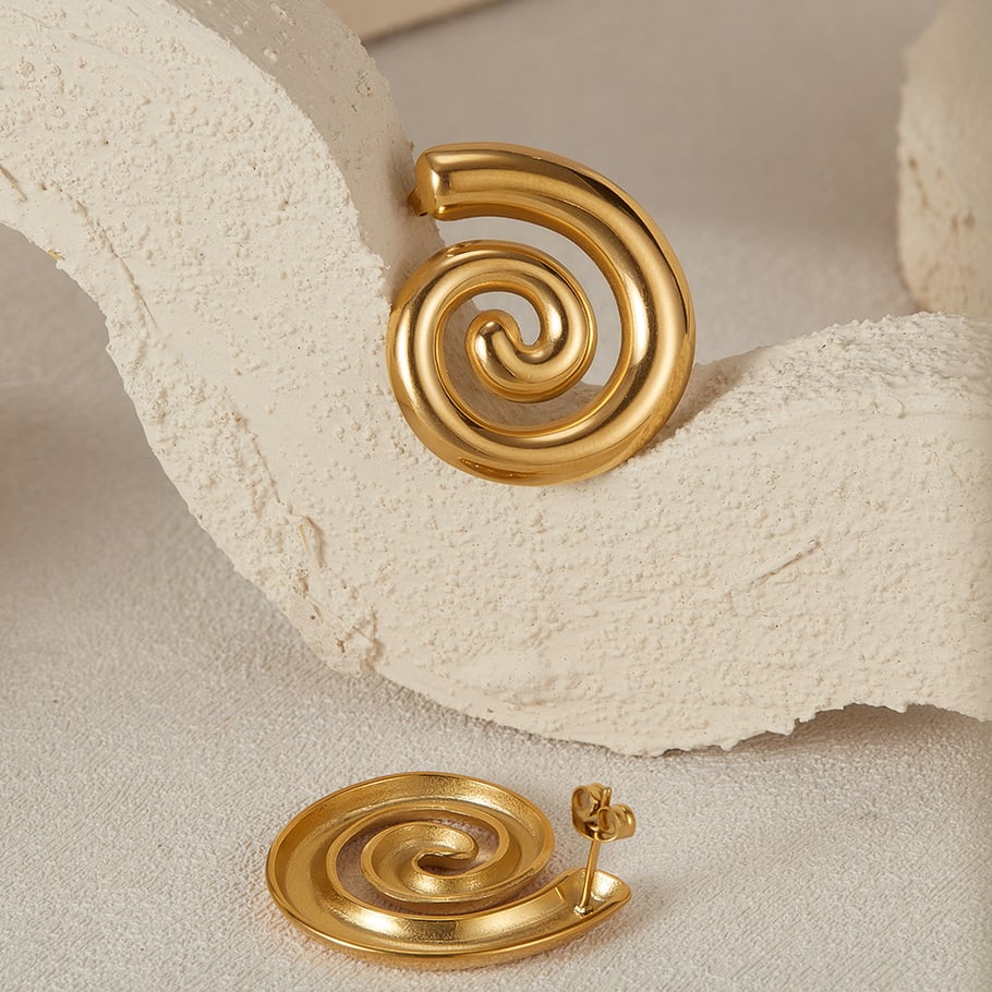 1 par de aretes de botón de acero inoxidable dorados con diseño de tortuga de la serie Simple Daily para mujer Imagen4