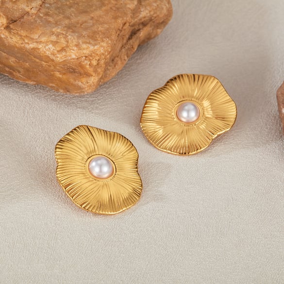 1 par de pendientes de botón de acero inoxidable dorados con diseño de planta diaria de serie simple para mujer 2