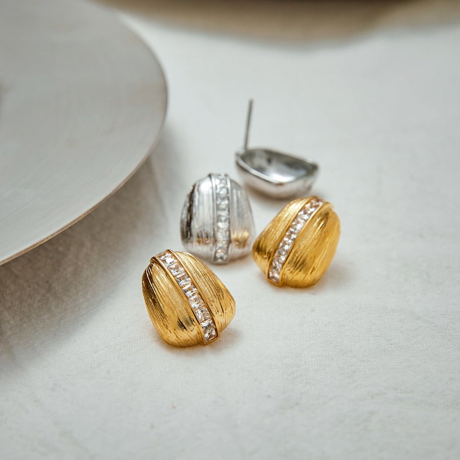 Retro Stainless Steel  Gold Color Stud Earrings Picture4