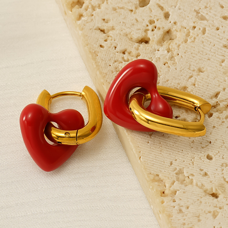 Orecchini pendenti a forma di cuore in acciaio inossidabile color oro Immagine5