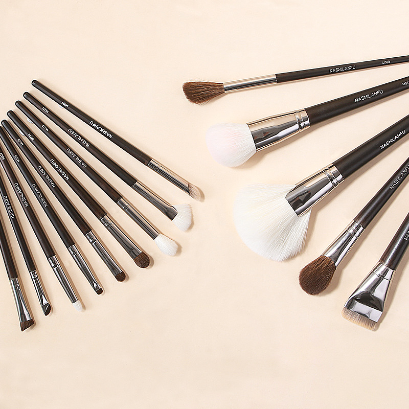 1 Set weicher, langlebiger Make-up-Pinsel für Damen Bild5