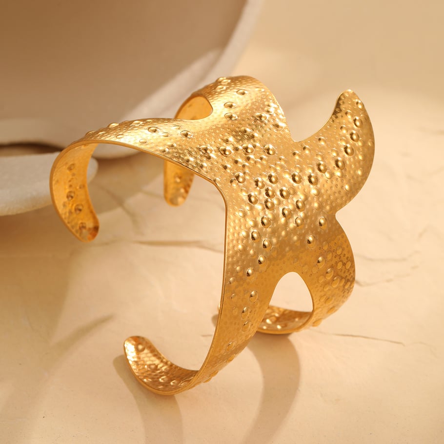 Pulseras de mujer con forma de estrella de mar y concha ancha estilo resort Imagen4