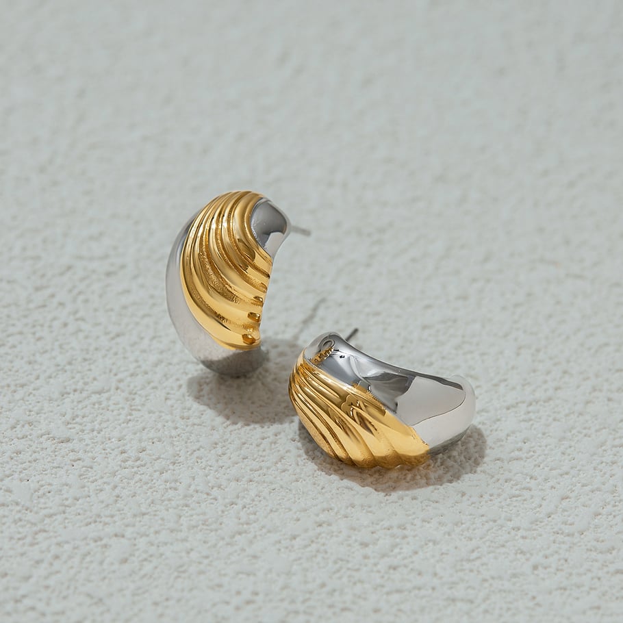 Simple Geometric Stainless Steel Mixed Color Stud Earrings Picture4