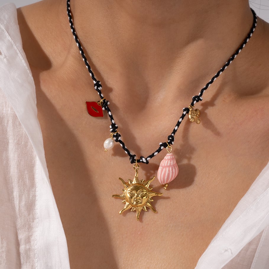 Vacation Beach Gold Marine Organism Women's Pendant Necklaces Picture6