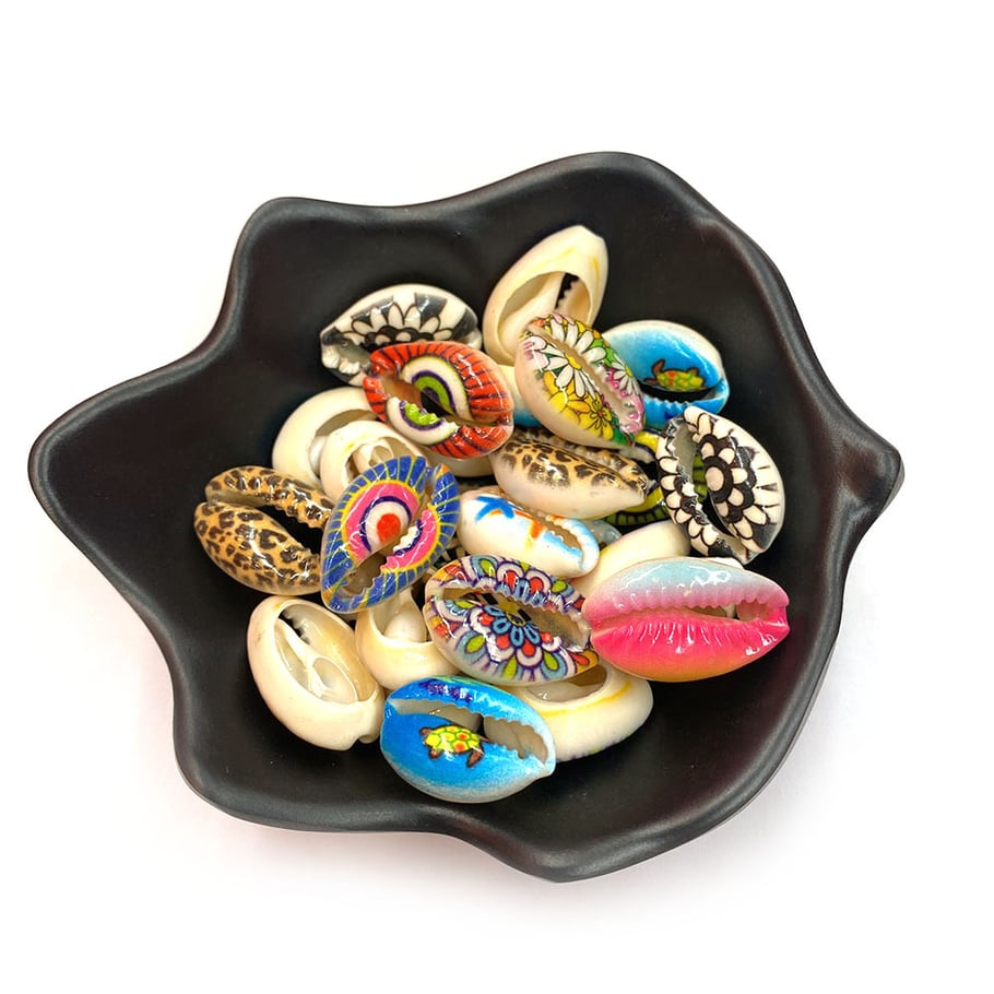 1 Piece Ocean Oil-spot Glazing Conch Women's Pendants Picture6