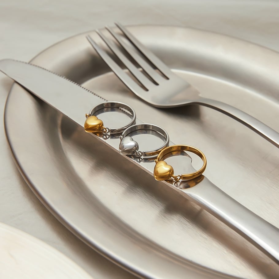 Simple Heart Stainless Steel Gold Color Statement Rings Picture4