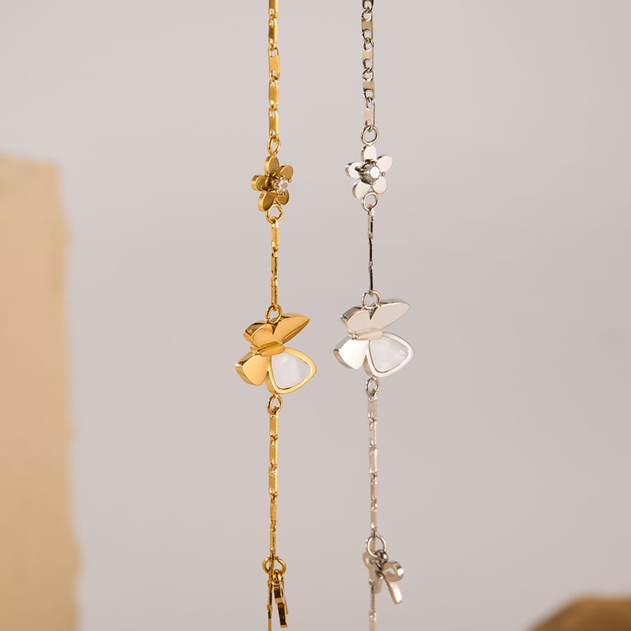 Schmetterlings-Charm-Armbänder aus Edelstahl in Goldfarbe Bild3