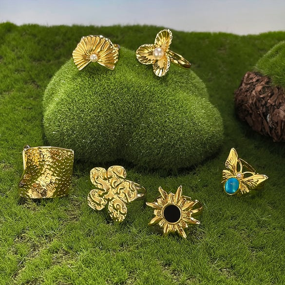 Retro Blume Edelstahl Gold Farbe Einstellbare Ringe 2