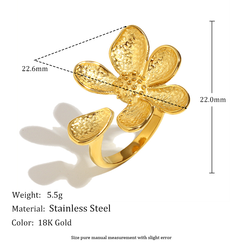 Luxury Style Flower Themed Gold Stainless Steel Women's Rings h5Picture2