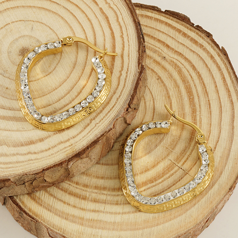 Orecchini a cerchio classici in acciaio inossidabile color oro Immagine4