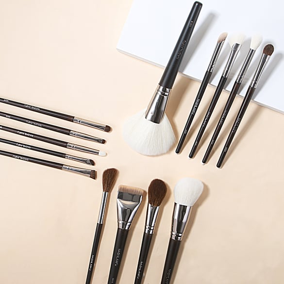 1 Set weicher, langlebiger Make-up-Pinsel für Damen 2
