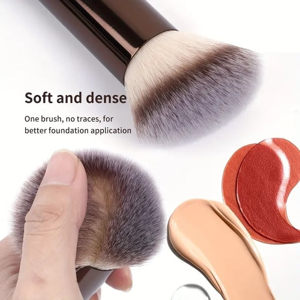 1 Stück flauschiger Mini-Make-up-Pinsel für Damen 2