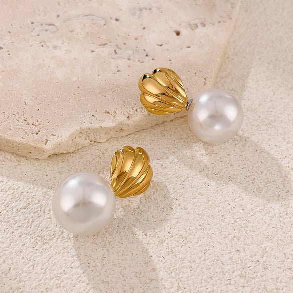 1 Paar klassische Conch Edelstahl Gold Farbe Damen Ohrstecker