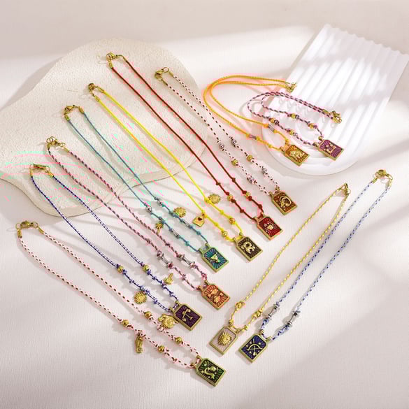 1 paire de colliers à pendentif géométriques rétro en acier inoxydable couleur or pour femme, série romantique