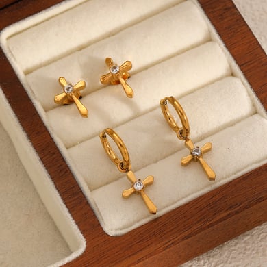 Ohrstecker mit Kreuz aus Edelstahl in Goldfarbe h5 Bild4