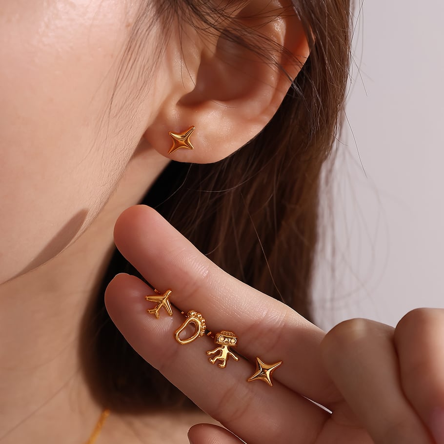 Cute Robot Stainless Steel Gold Color Piercing Earrings h5Picture4
