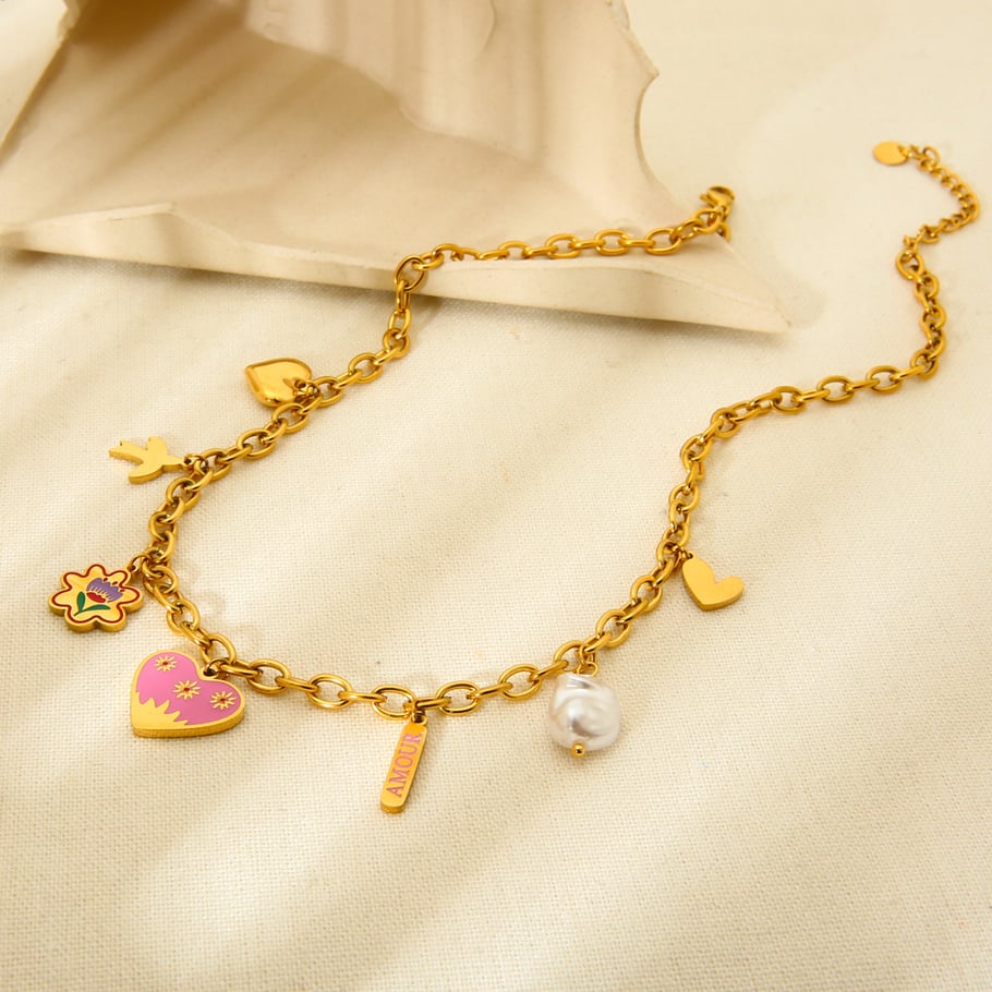 Collier pour femme en acier inoxydable avec pendentif en forme de cœur rose Image2