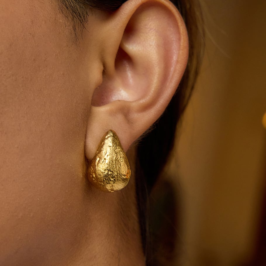 1 Pair Stylish Droplet Stainless Steel Gold Color Stud Earrings Picture5