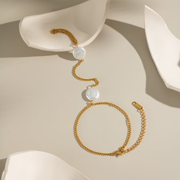Goldfarbene Fingerkette aus Edelstahl