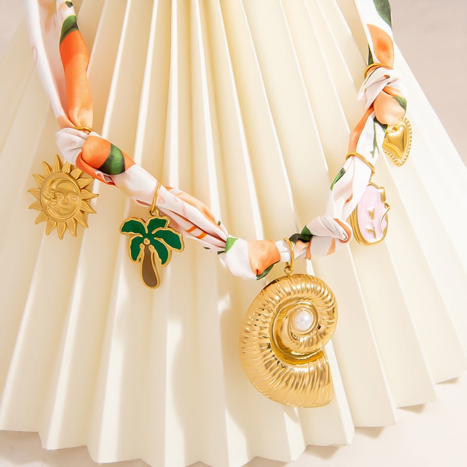 1 Piece Fabric Stainless Steel Gold Color Pendant Necklace Picture5