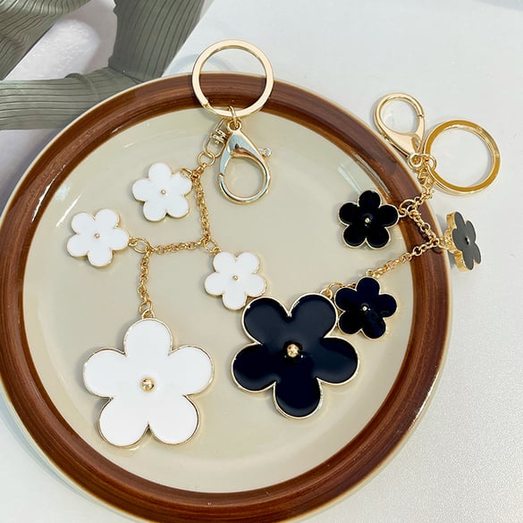 1 Piece Flower Alloy Keychain