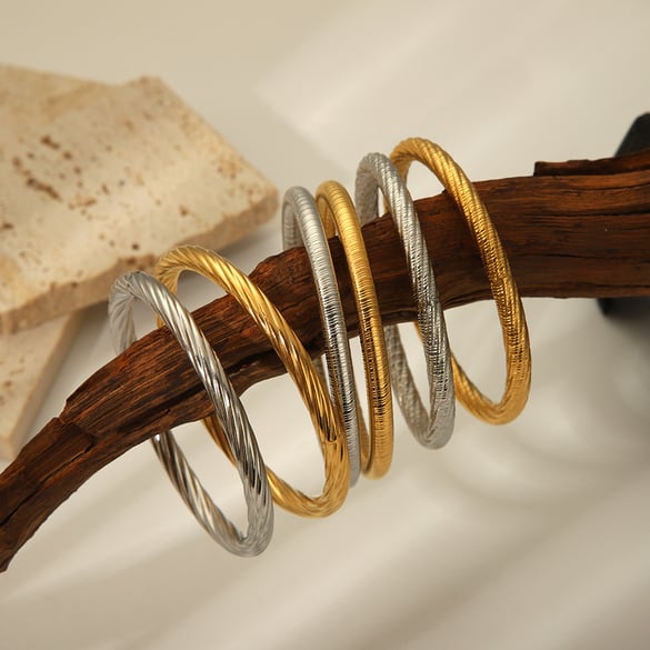 1 Piece Stainless Steel Gold Color Bangle