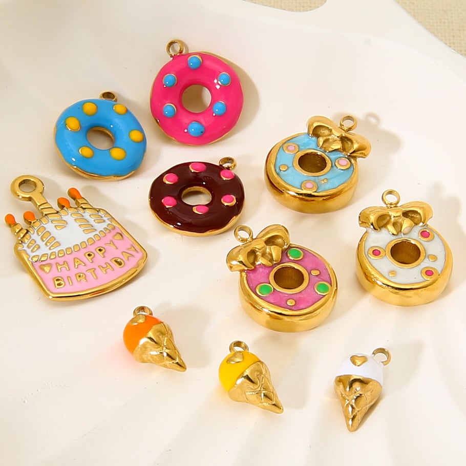 Sweet Geometric Stainless Steel Gold Color Pendants h5Picture2