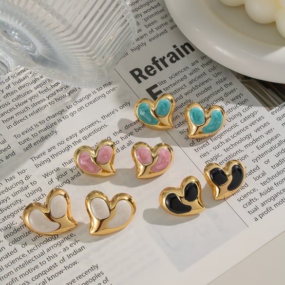 1 Pair Heart Enamel Stainless Steel Gold Color Stud Earrings