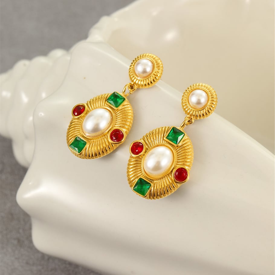 Luxurious Retro Geometric Stainless Steel Women's Dangle Earrings h5Picture3