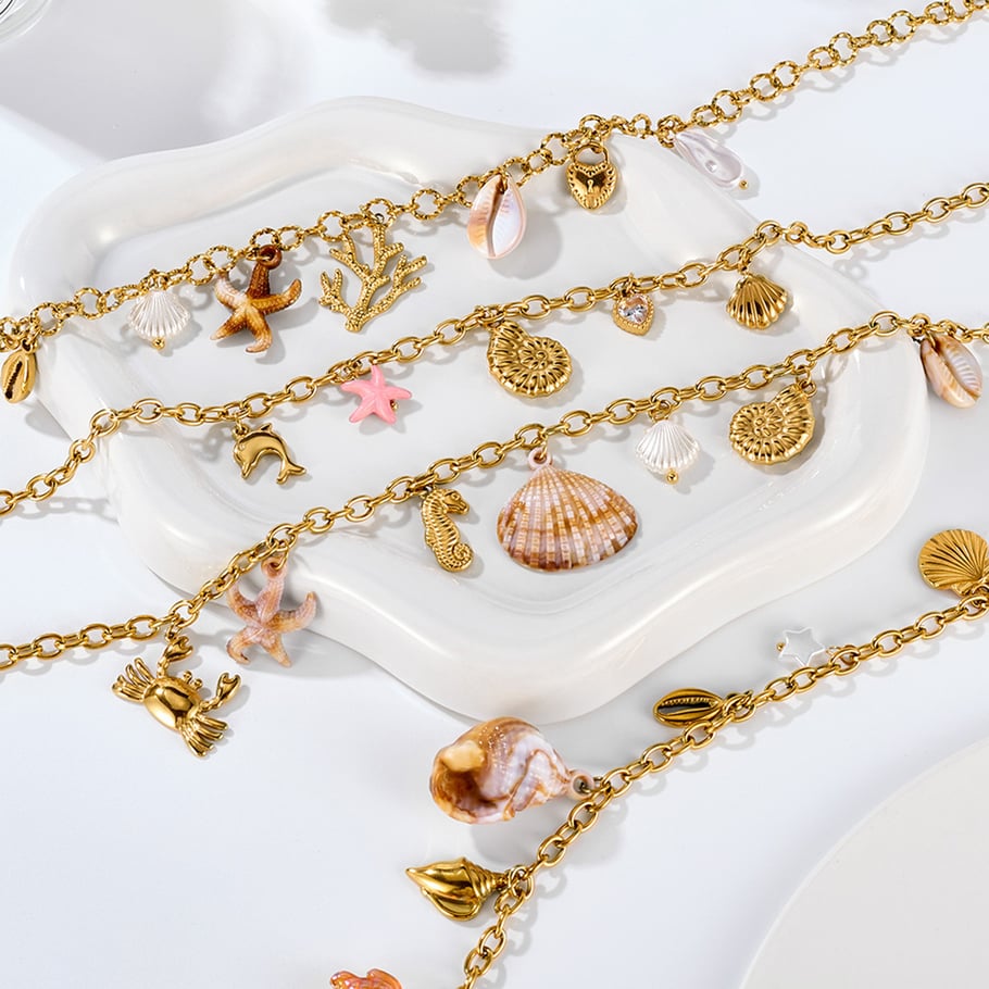 1 pezzo di collana con ciondolo da donna in acciaio inossidabile color oro con organismo oceanico Immagine4