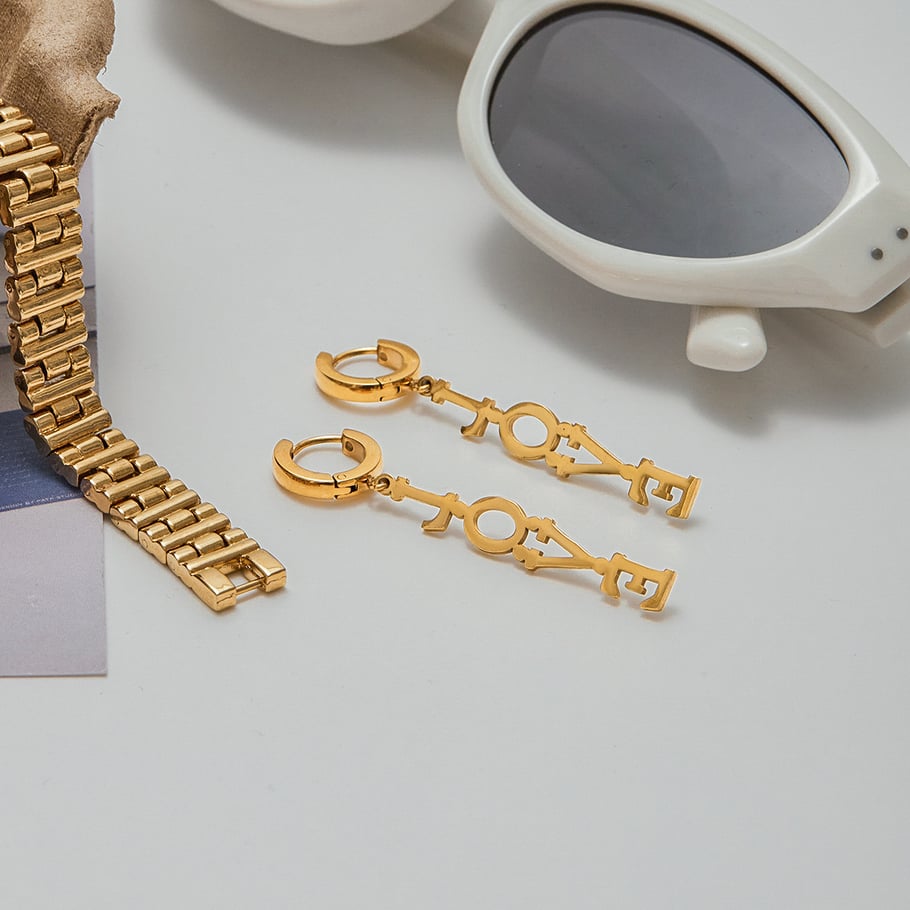 1 Paar romantische Serie Sweet LOVE Letter Edelstahl Gold Farbe Damen Tropfen Ohrringe Bild6