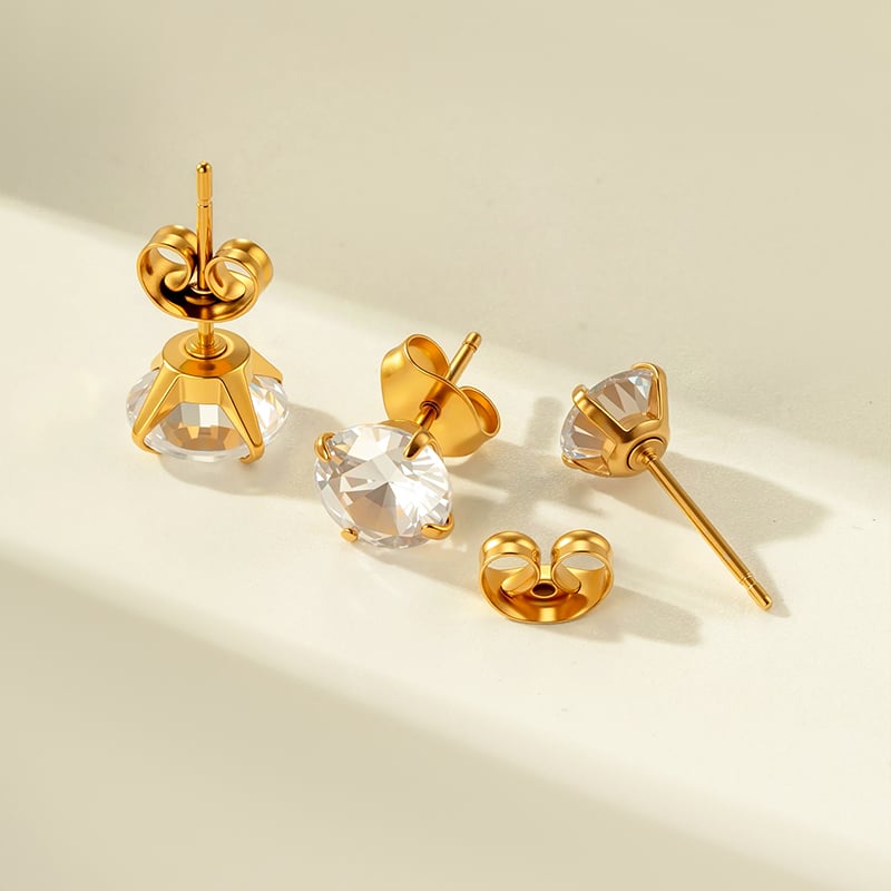 1 Stück schlichter Edelstahl Goldfarben Zirkon Piercings Ohrring Bild3