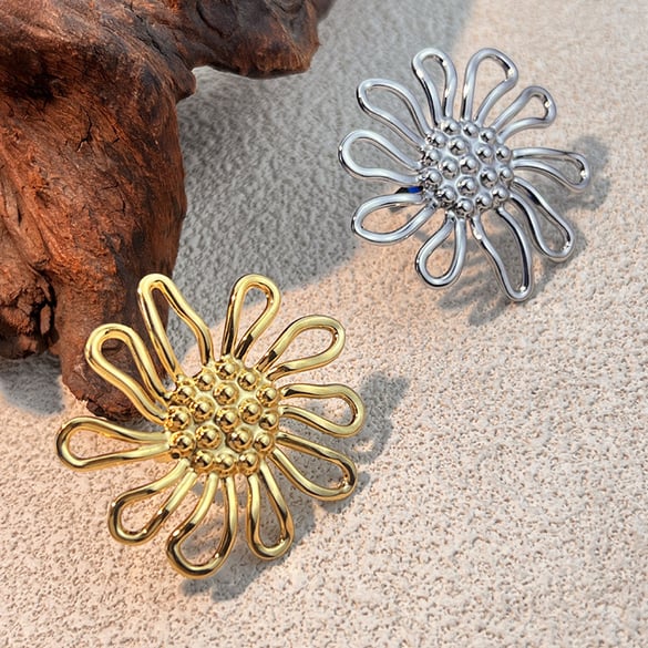 1 Stück Statement-Ring aus Edelstahl mit Blumenmotiv in Goldfarbe