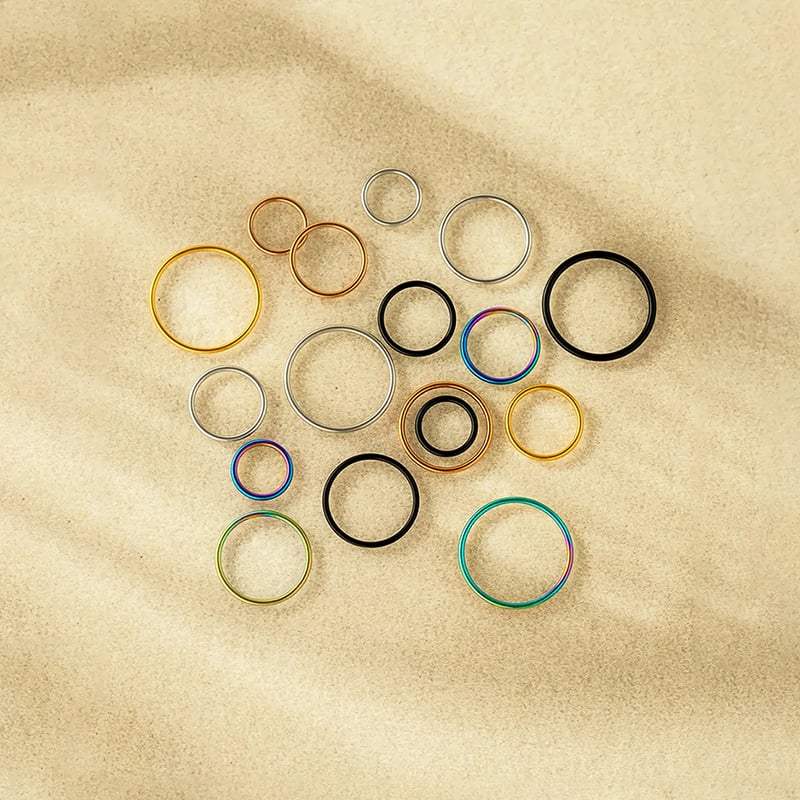 1 pieza de pendientes minimalistas de acero inoxidable color dorado para mujer Imagen3