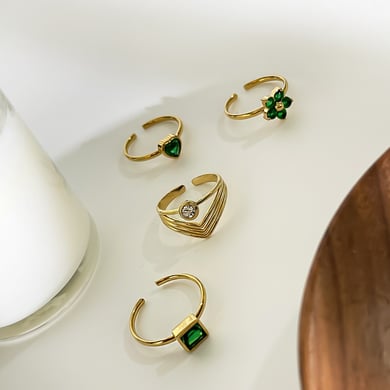 1 anello in acciaio inossidabile color oro con cuore semplice h5 Immagine3