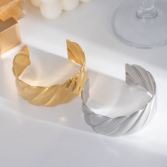 Braccialetti in acciaio inossidabile color oro a strisce da 1 pezzo