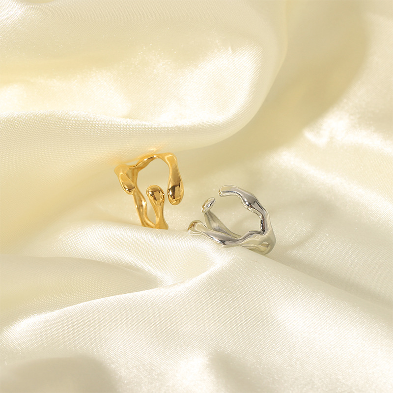 Bague minimaliste en acier inoxydable couleur or 1 pièce Image2
