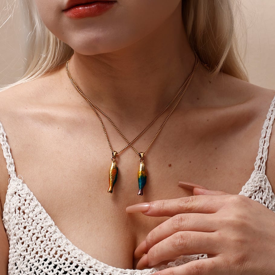 Collier avec pendentif en acier inoxydable en forme de poisson, 1 pièce Image4