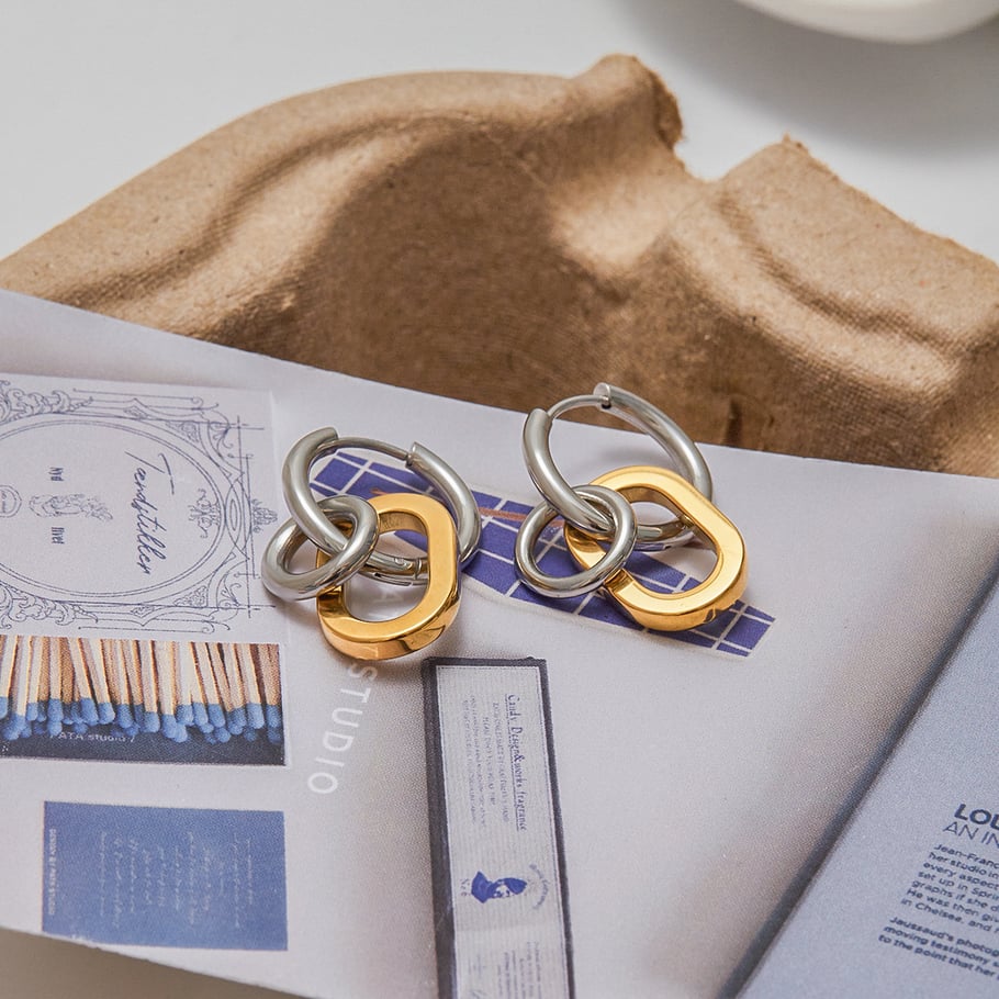 1 Paar Persönlichkeit Runde Edelstahl Gold Farbe Damen Creolen Bild7