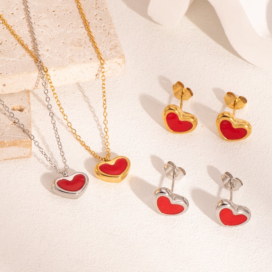Set di orecchini in acciaio inossidabile color oro con cuore romantico Immagine2