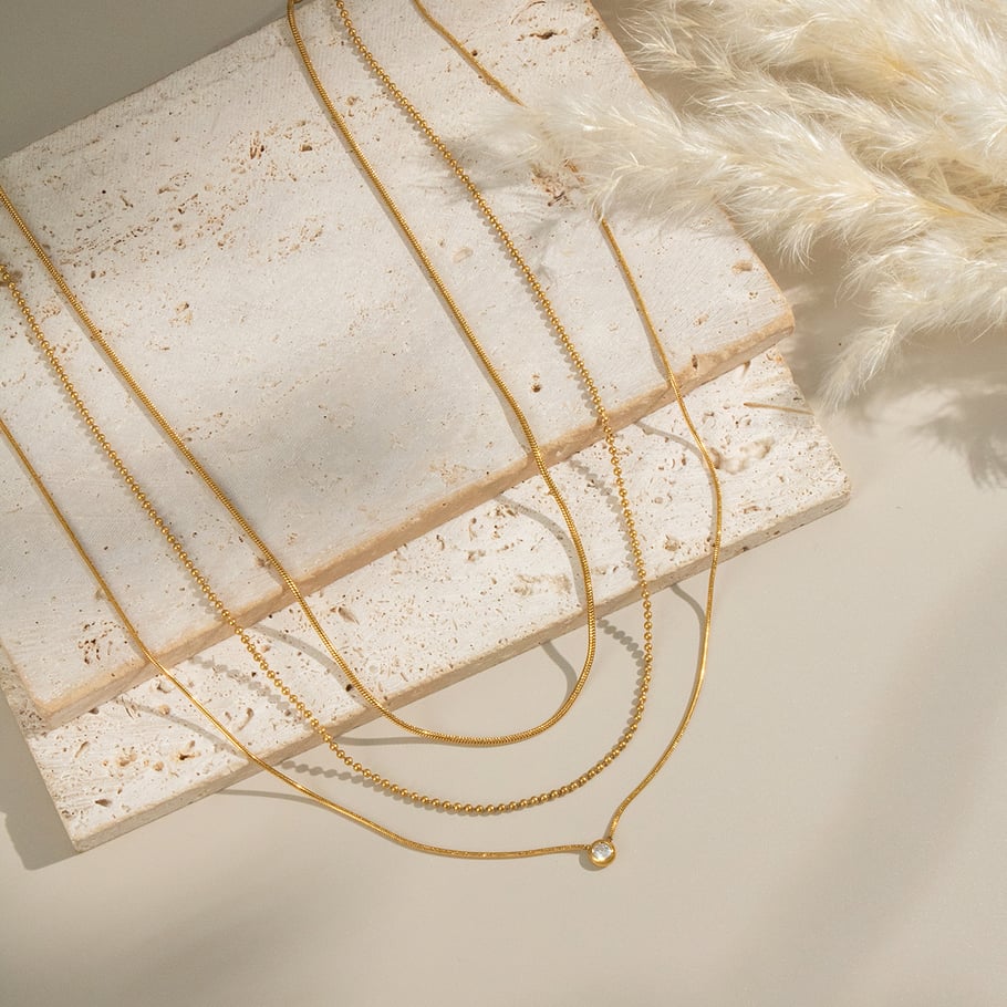 Collana a strati in zircone color oro, 1 pezzo, semplice, in acciaio inossidabile Immagine3