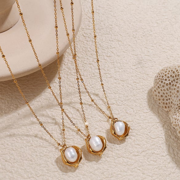 1 Piece Stainless Steel Gold Color Pearl Pendant Necklace 2