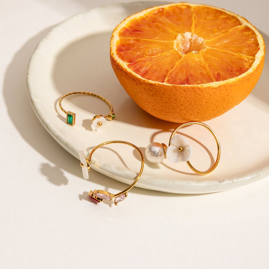 1 Piece Lustrous Shell Flower Stainless Steel Gold Color Women's Gemstone Rings Picture6