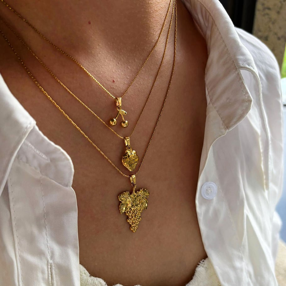 Collana con ciondolo color oro a forma di frutta in acciaio inossidabile da 1 pezzo Immagine3