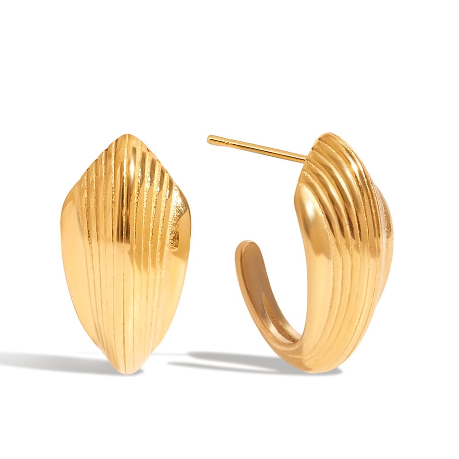 1 Pair Elegant Shell Stainless Steel Gold Color Women's Stud Earrings