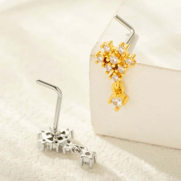 1 Stück Blume Kupfer Gold Farbe Zirkon Damen Nasenstecker