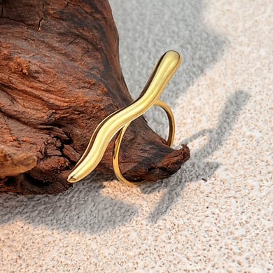 1 Stück geometrischer Ring aus goldfarbenem Edelstahl h5 